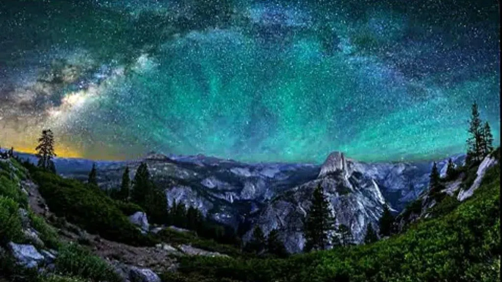 Bầu trời đầy sao trên công viên quốc gia Yosemite