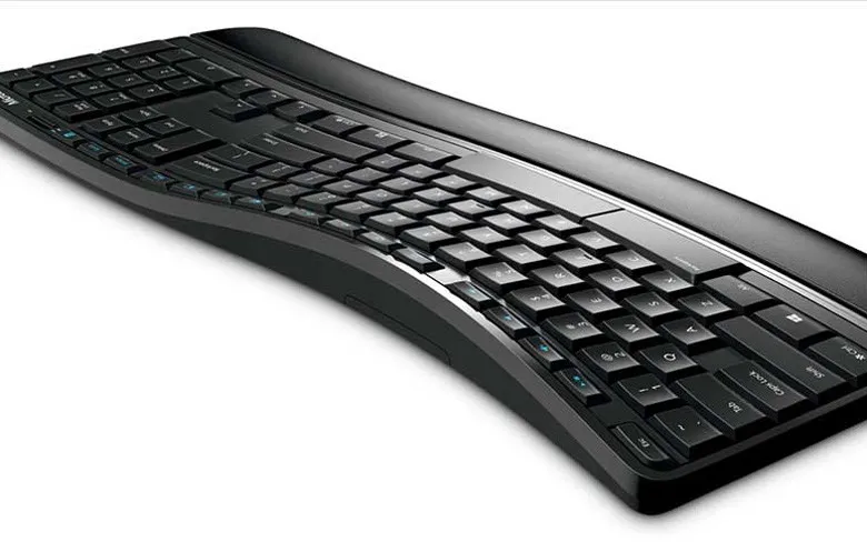 Đúng như tên gọi Comfort Keyboard, chiếc bàn phím này rất tiện lợi trong sử dụng. Giá của Comfort Keyboard là 360 USD