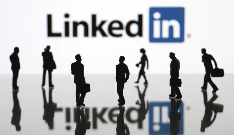 Ngày nay, LinkedIn có 315 triệu thành viên, là nơi tập hợp nhiều người có chuyên môn nhất.
