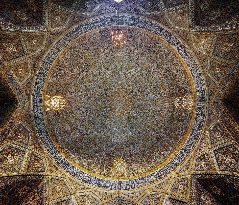 Nhà thờ Hồi giáo Seyyed, ở Isfahan, được xây dựng vào thế kỷ thứ 19.