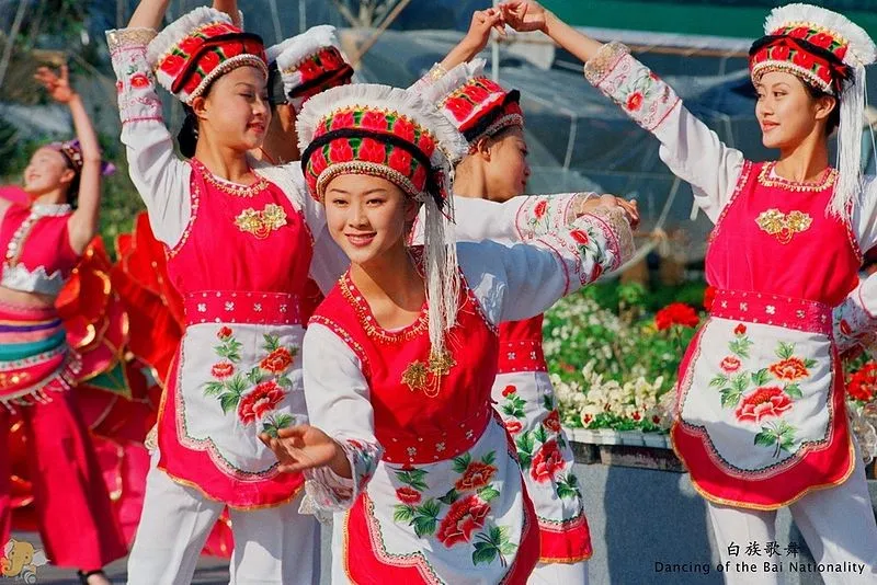 Kiến trúc nơi đây vẫn mang đậm nét truyền thống
