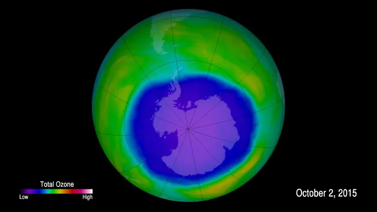 Lỗ hổng ozone lớn nhất vào ngày 2/10/2015.