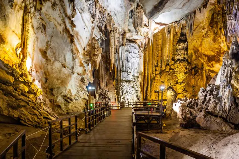 Phong Nha - Kẻ Bàng