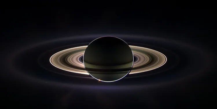 Hình ảnh sao Thổ do Cassini chụp vào năm 2015.