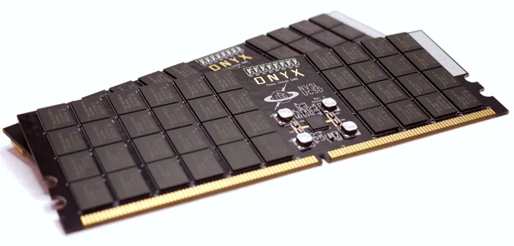 Nguyên mẫu PCIe SSD Onyx Moneta.