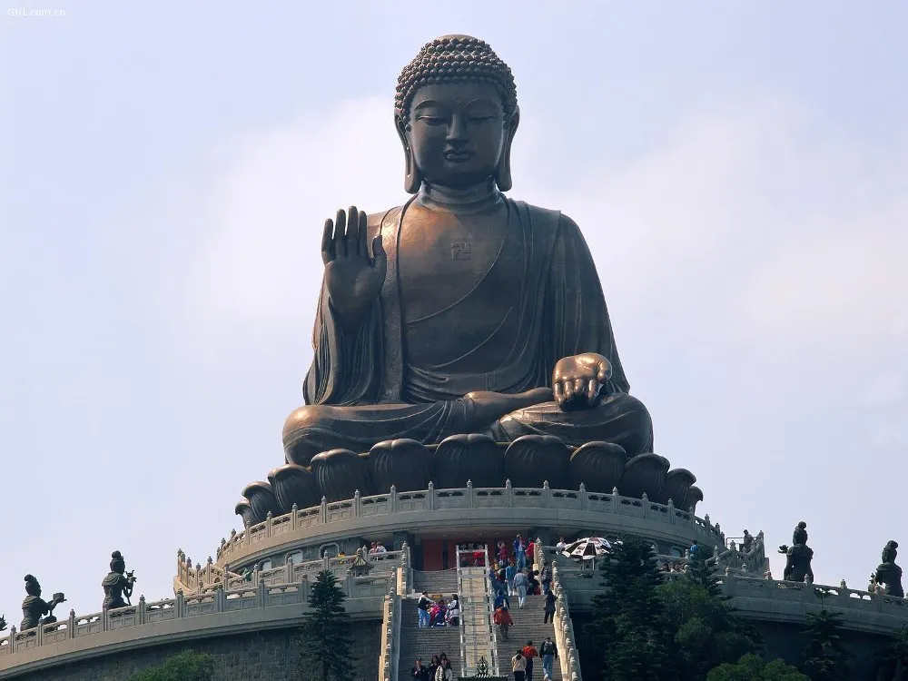 Tượng Phật Tian Tan (Phật lớn) - đảo Lantau, Hồng Kông (Trung Quốc).