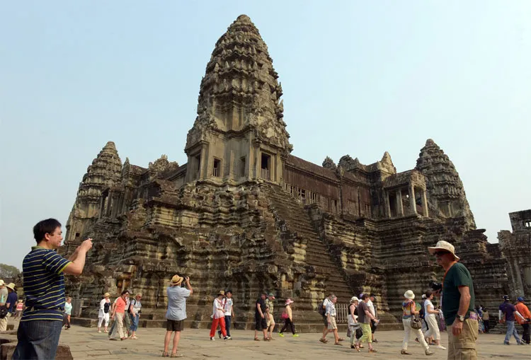 Mạng lưới thành phố dưới lòng đất nằm xung quanh khu phức hợp đền thờ Angkor Wat, Campuchia.