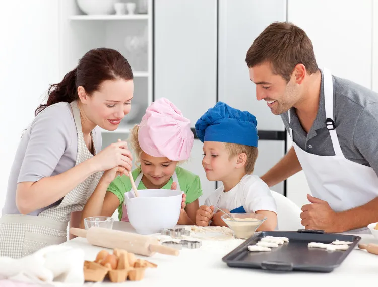 Mối liên hệ của các cặp đôi được phát triển từ mối liên hệ giữa cha mẹ và con cái.