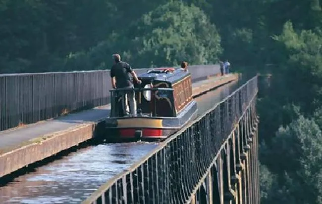 Cầu nước Pontcysyllte - Anh