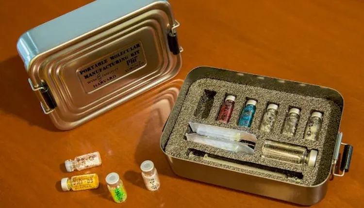 Bộ sản phẩm bào chế vaccine hoặc thuốc tại chỗ của Đại học Harvard.