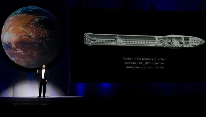 Giám đốc SpaceX trình bày tham vọng táo bạo của mình ở Guadalajara, Mexico.