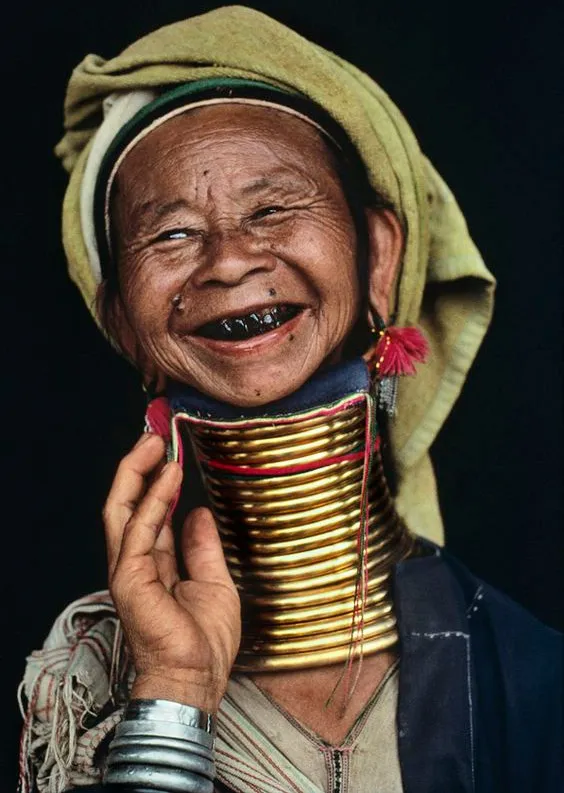 Một phụ nữ người Myanmar.