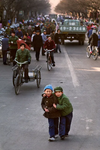 Hai cậu bé người Trung Quốc.