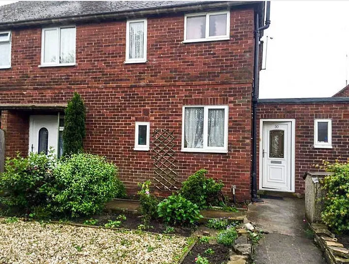 Ngôi nhà số 30 East Drive ở Pontefract, West Yorks nổi tiếng khắp châu Âu vì bị quỷ ám.