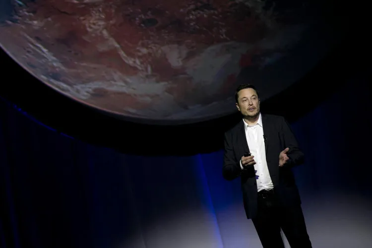 Tỷ phú Elon Musk tiết lộ kế hoạch đưa người lên sống trong nhà kính trên sao Hỏa.