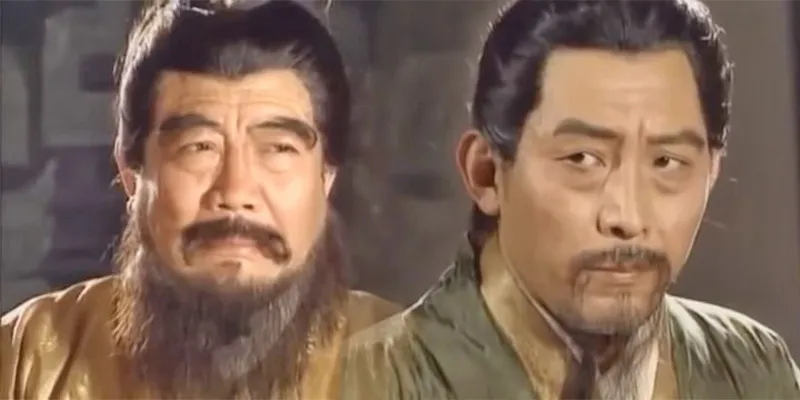 Đổng Trác ức hiếp thiên tử, lạm sát bá quan văn võ vô tội vạ, điều này đã khiến tư đồ Vương Doãn vô cùng căm hận trong lòng.