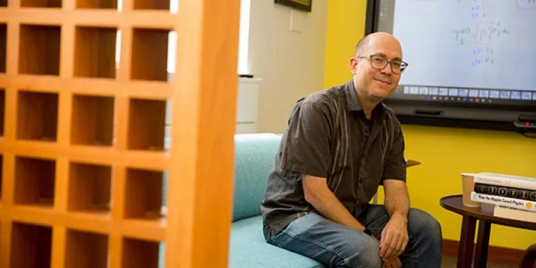 Giáo sư Aspuru-Guzik từ Đại học Harvard.