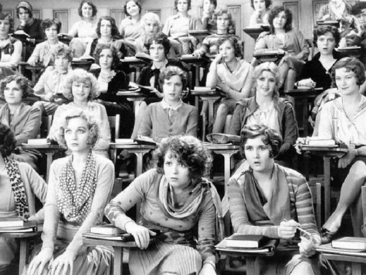 Lớp học đầu tiên về giáo dục giới tính trên thế giới vào năm 1929.