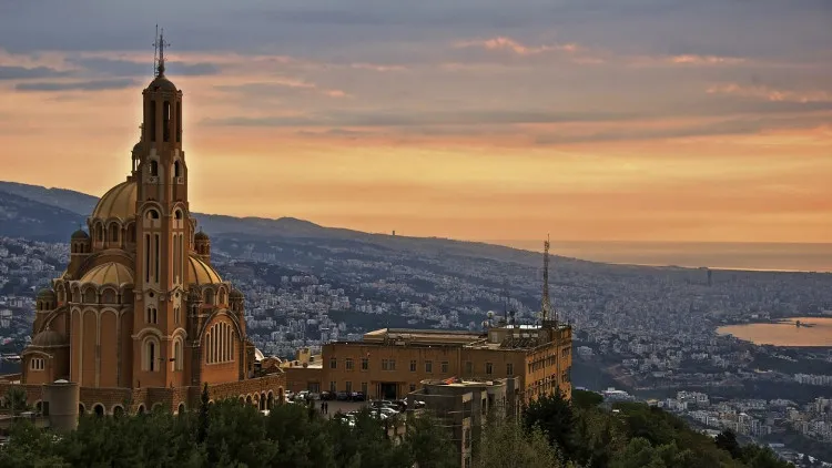 Một vài khu vực ở thủ đô Beirut, Lebanon, nguy hiểm đối với du khách do hoạt động khủng bố.