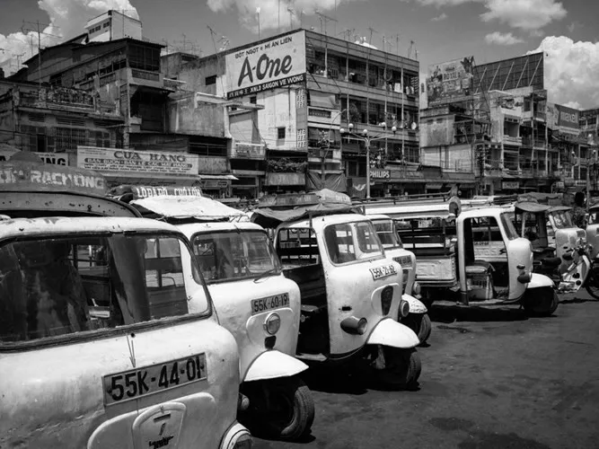 Bến xe lam đường Trang Tử, Chợ Lớn năm 1996.