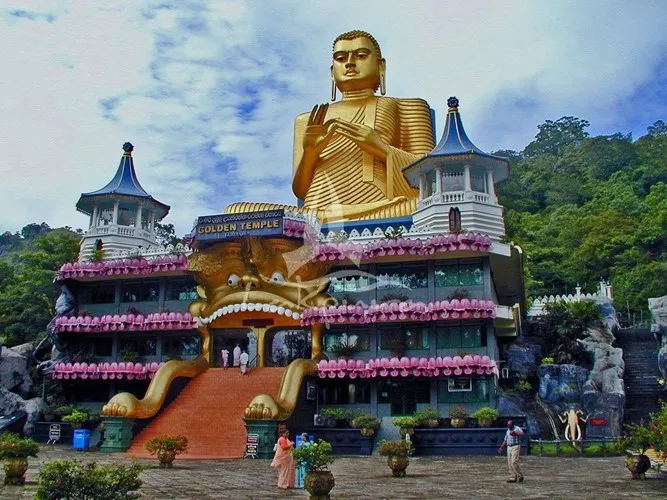 Đền vàng Dambulla