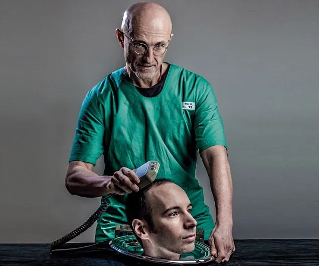 Nhà giải phẫu thần kinh người Ý Sergio Canavero.