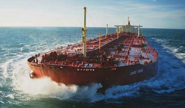 Jahre Viking tổng trọng tải mới là hơn 564.000 tấn.