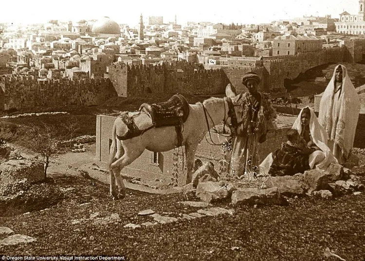 Hình ảnh mộc mạc tại đất thánh Jerusalem, Israel.