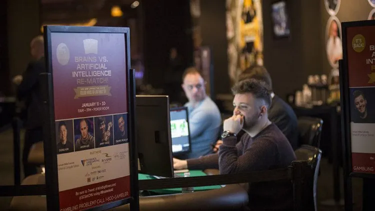 Máy tính có thể làm chủ trò chơi Texas Hold'Em không giới hạn.