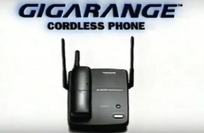 Cách đây 20 năm, chiếc điện thoại bàn GigaRange của thương hiệu Panasonic cũng rất hot.