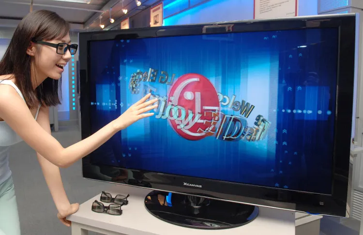 Sự thật là công nghệ 3D không cần kính mắt trên TV vẫn còn cách chúng ta rất xa.