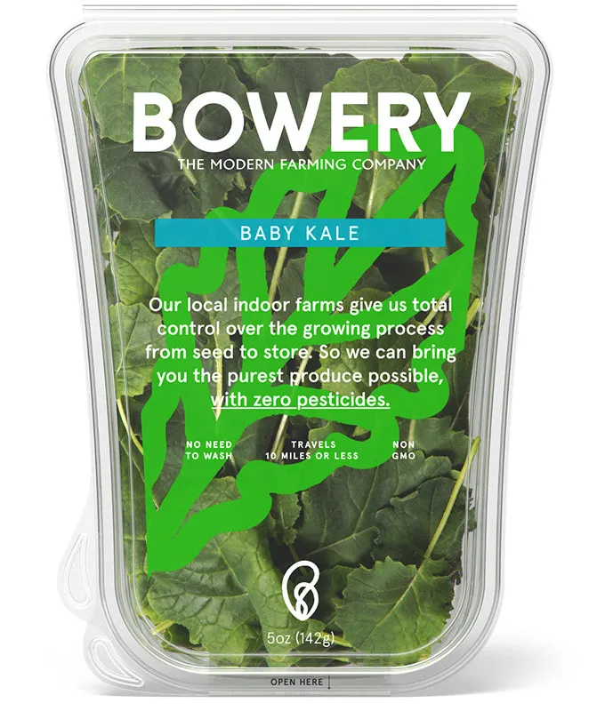 Một hộp rau của Bowery Farming.