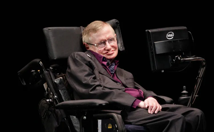 Nhà vật lý Stephen Hawking.