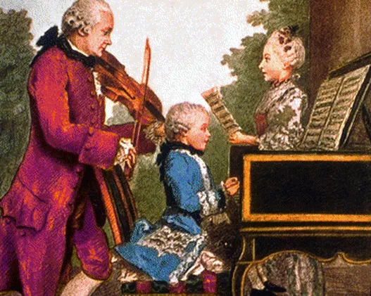 Cha Leopol, chị gái Nannerl và cậu bé Mozart.