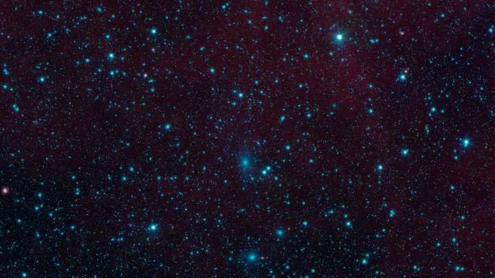 Một cụm siêu đám thiên hà trong ảnh chụp hồng ngoại của NASA.