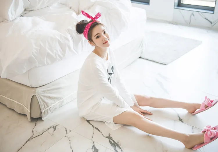 Nên đắp chiếc chăn dày đi ngủ sẽ mang đến giấc ngủ ngon hơn.
