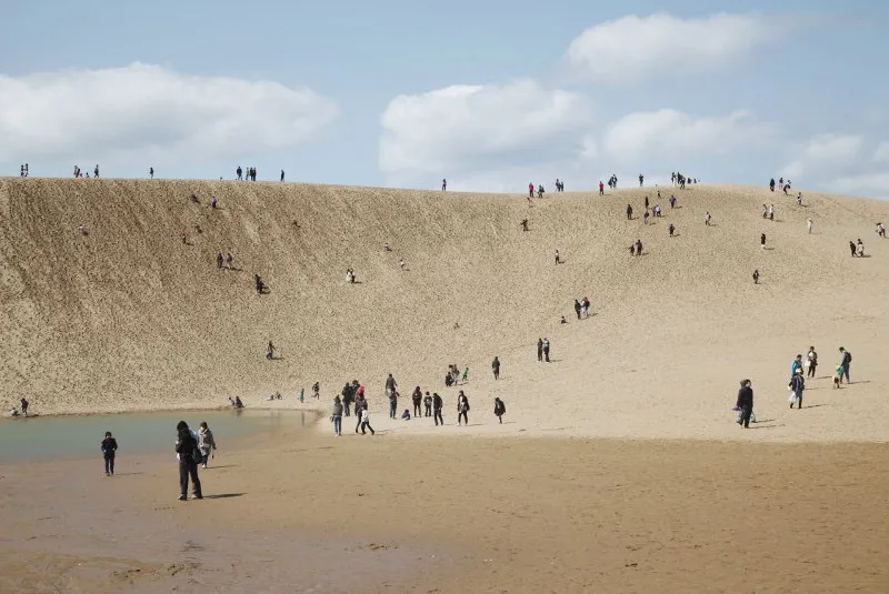Cồn cát dài vô tận ở Tottori.