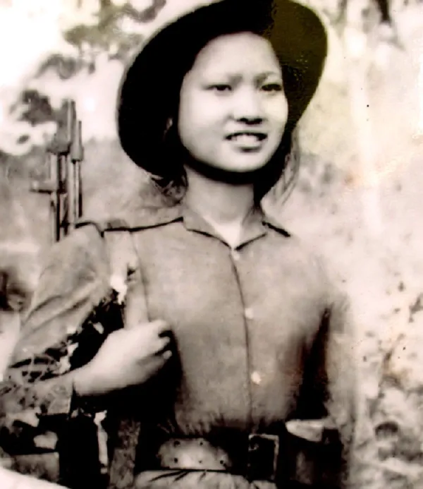 Nữ thanh niên xung phong Nguyễn Thị Cần